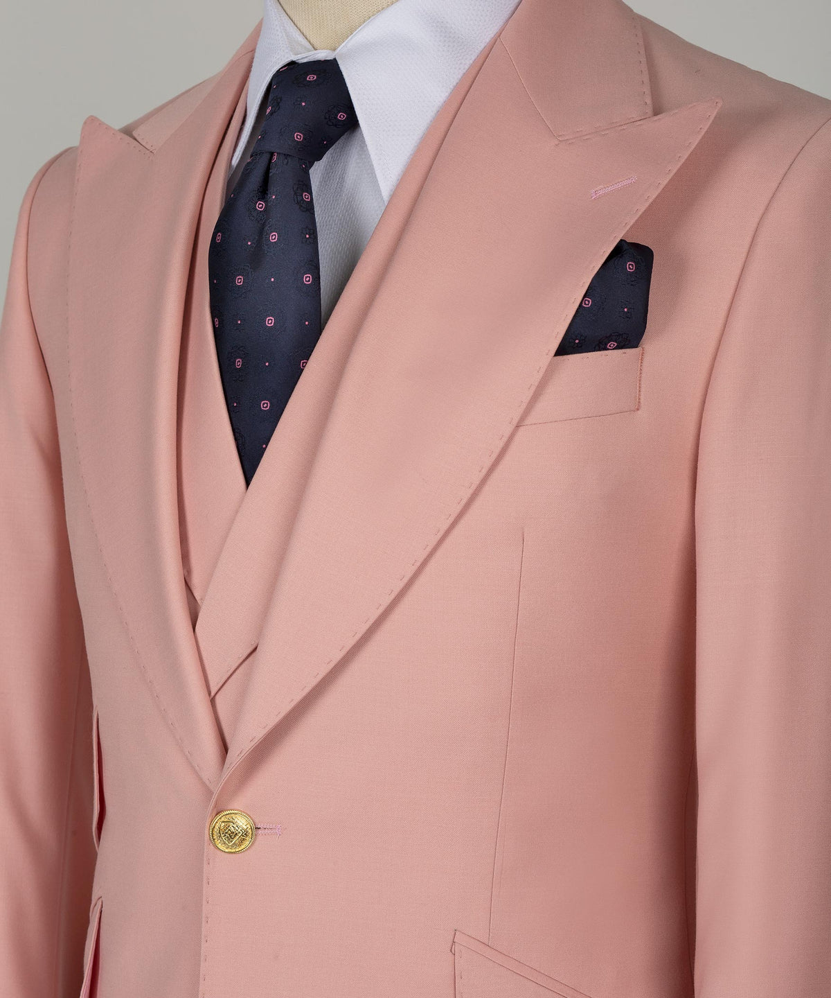 Dio Baby Lonian Men's Powder Pink 100% Wool Golden Button Vest Classic Suit